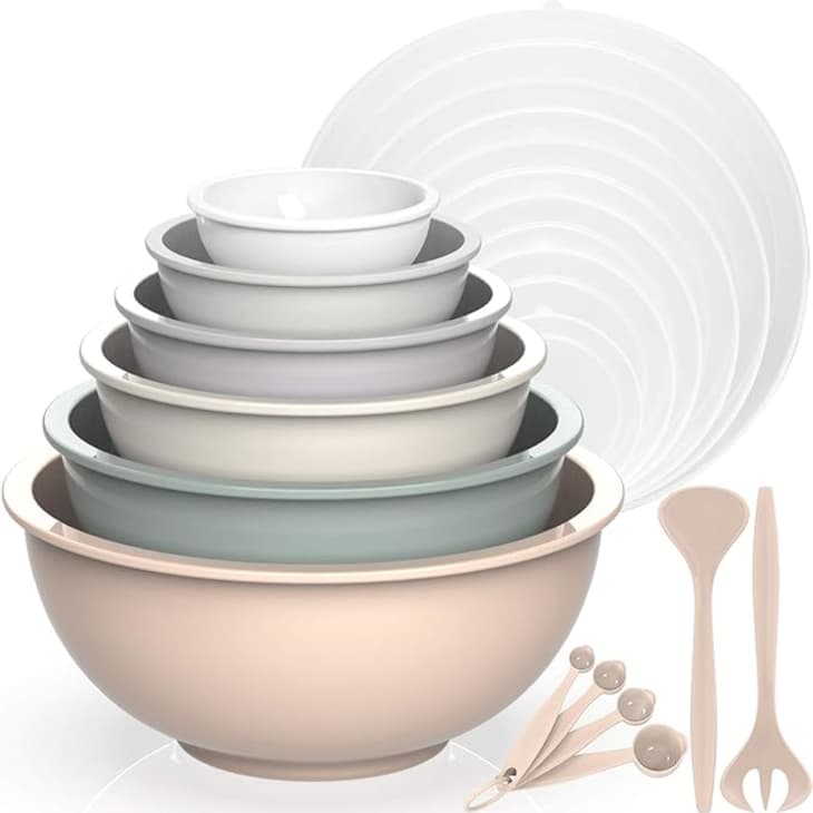 Umite Chef Nesting Mixing Bowls Set at Amazon