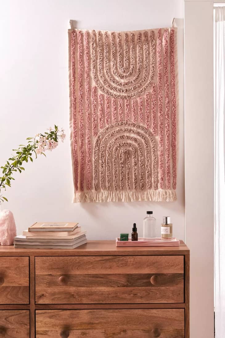 Product Image: Modern Hilo Tufted Tapestry