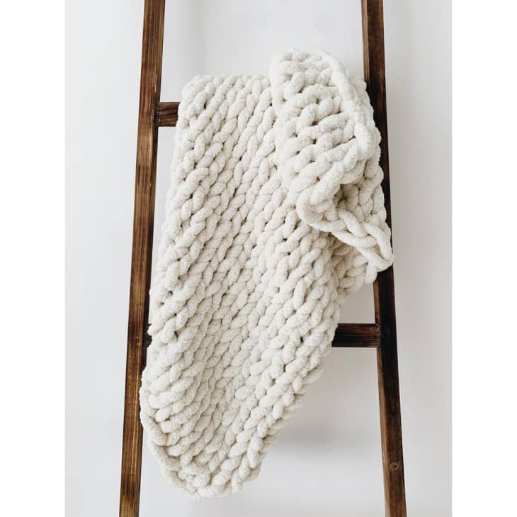 Product Image: Vanella Handmade Oatmeal Chunky Knit Blanket