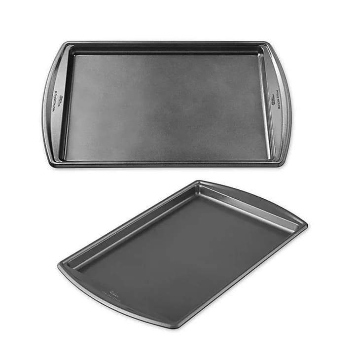 Product Image: Wilton Advance Select Premium Nonstick™ Baking Sheet
