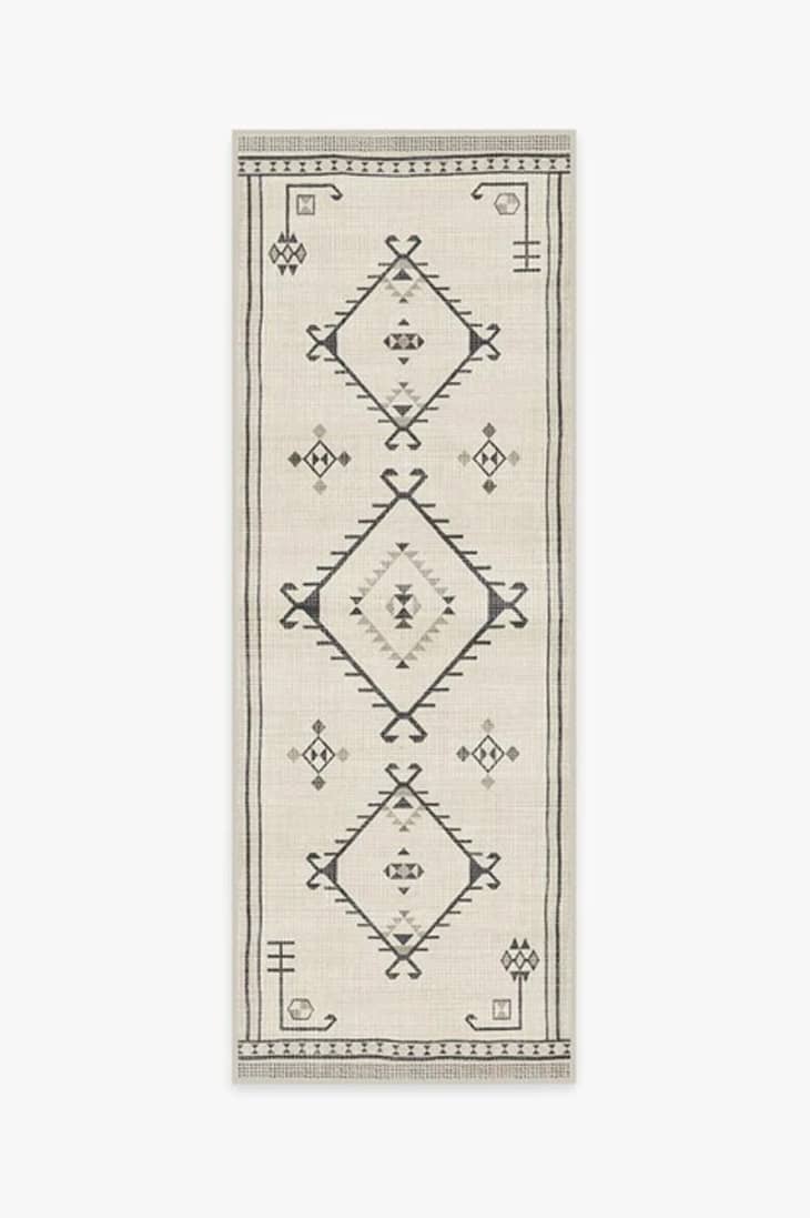 Damali Rug, 2.5 x 7 at Ruggable