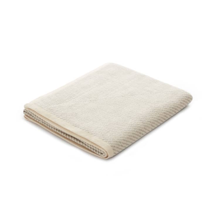 12 Best Wool Blankets 2024 - Pendleton, Merino, Military | Apartment ...