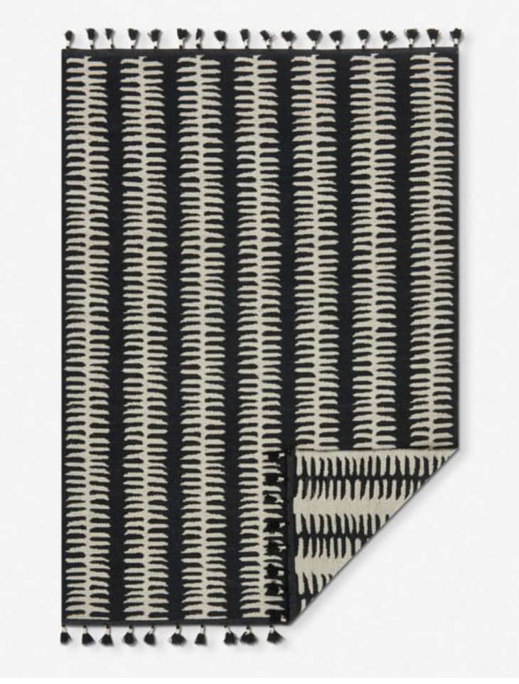 Best Reversible Rugs That Will Last Long and Refresh Your Space ...