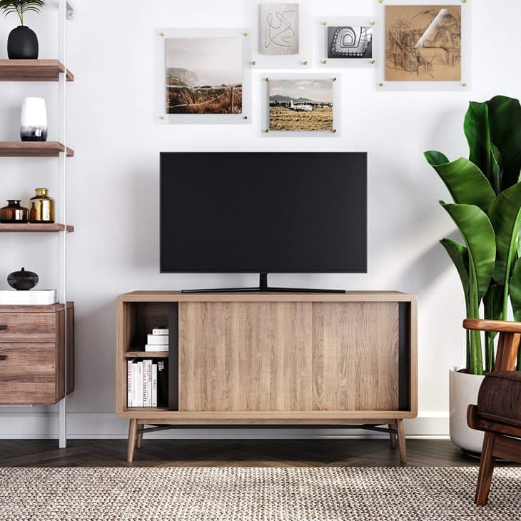 Small slim tv shop stand