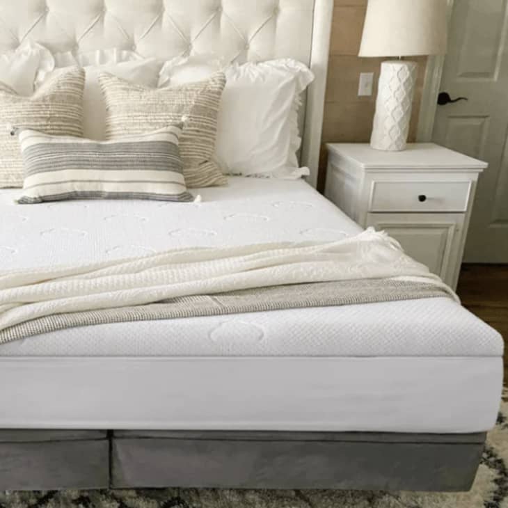 The Best Mattress Toppers of 2024 (All Tested by Us) Apartment Therapy