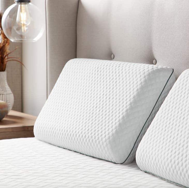 Best budget sales memory foam pillow