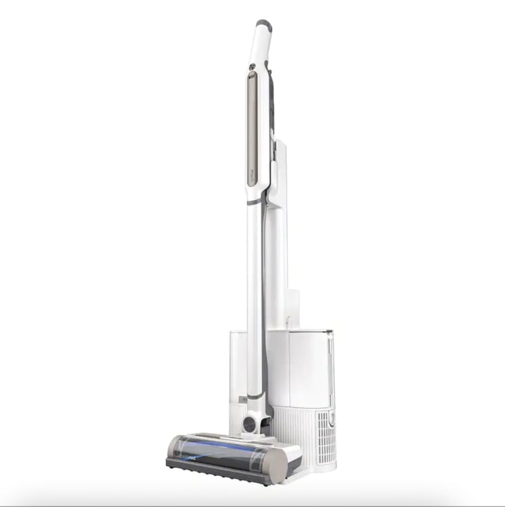 I Tried Shark's SelfEmptying, Cordless Wandvac and I Only Wish I Had