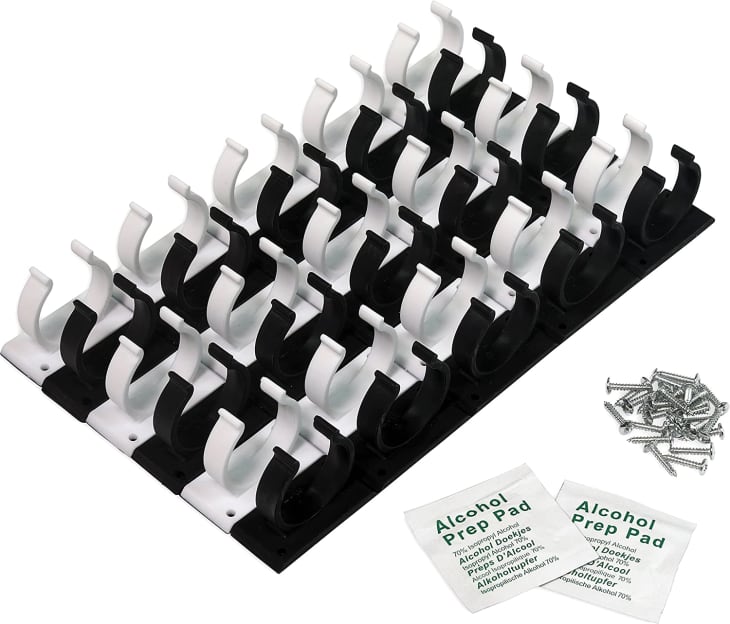 This Renter-Friendly Adhesive Spice Rack Promises to Transform Your ...