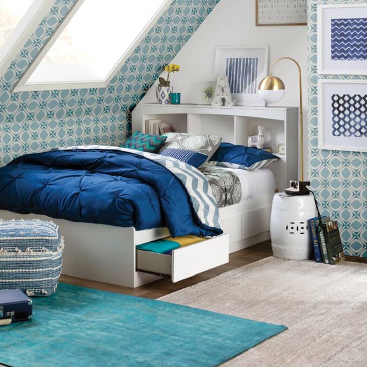 10 Best Bookcase Headboards 2021 Apartment Therapy