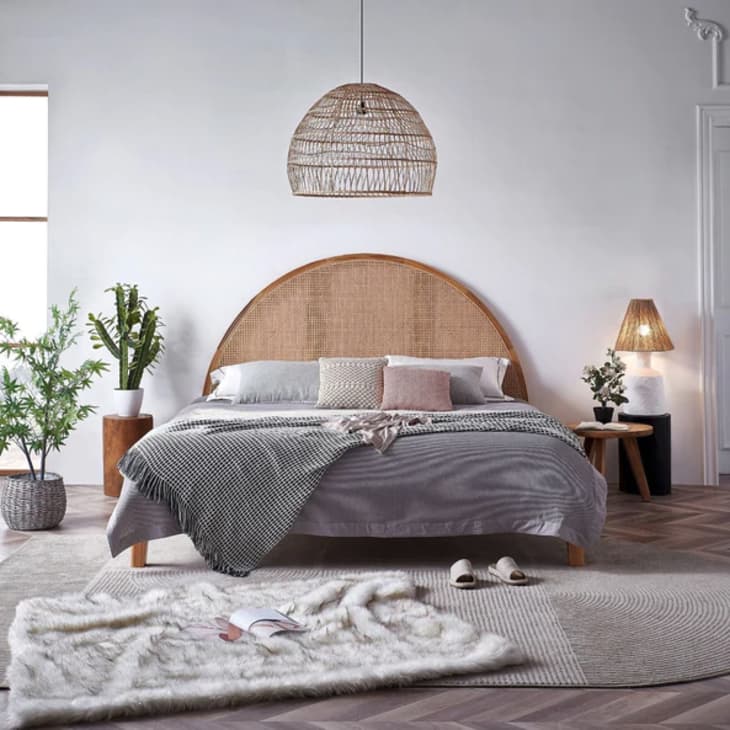 11 Stylish Rattan Headboards We Love 2022 Apartment Therapy