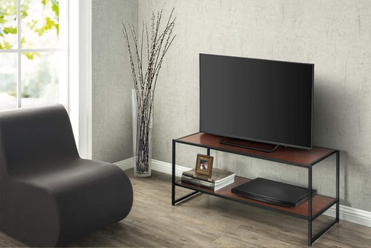 Small tv shop riser