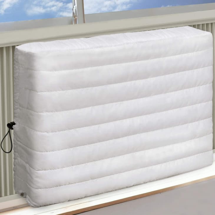 Insulated indoor ac outlet cover