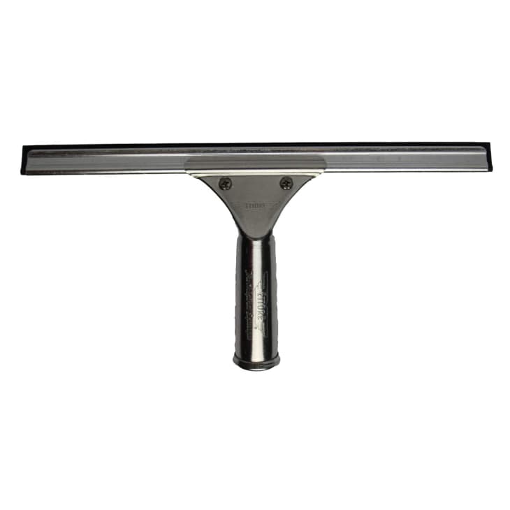 How to Use a Squeegee to Clean Your Carpet and Remove Pet Hair