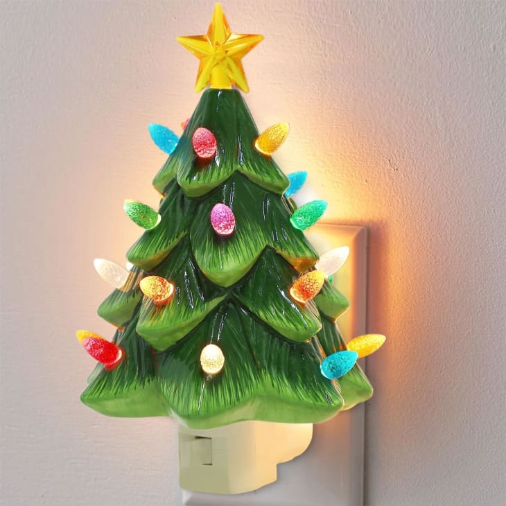 Christmas tree night online light plug in