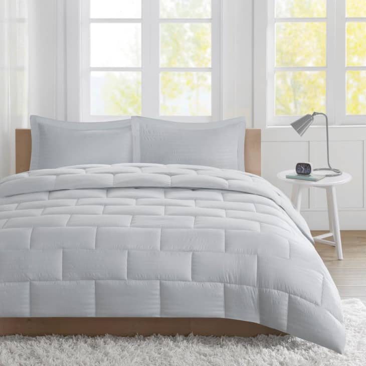 Best Down Alternative Comforters Under 100 Apartment Therapy
