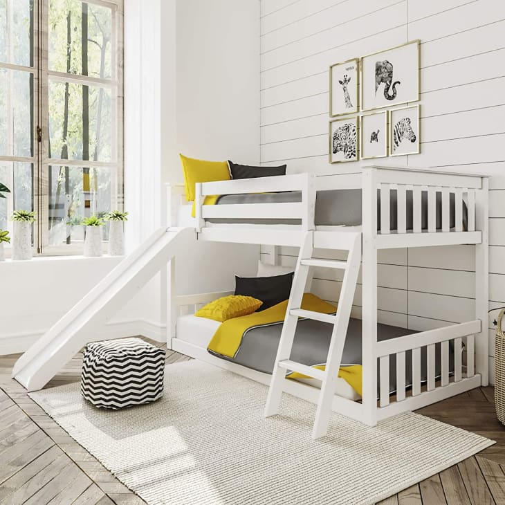 Max & deals lily loft bed