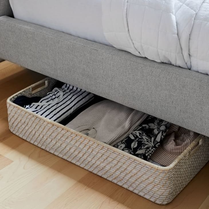Low underbed outlet storage