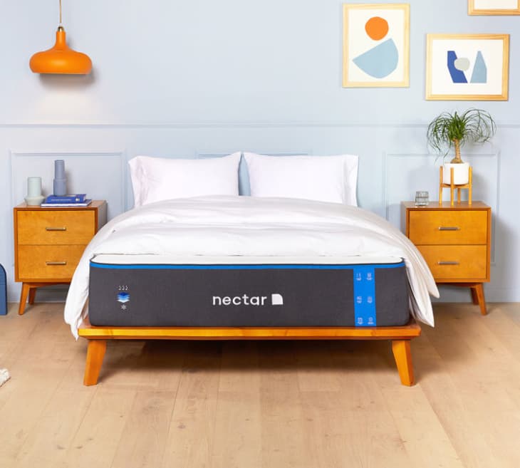 12 Best Twin Mattresses for Kids Helix, Saatva, Leesa Apartment Therapy