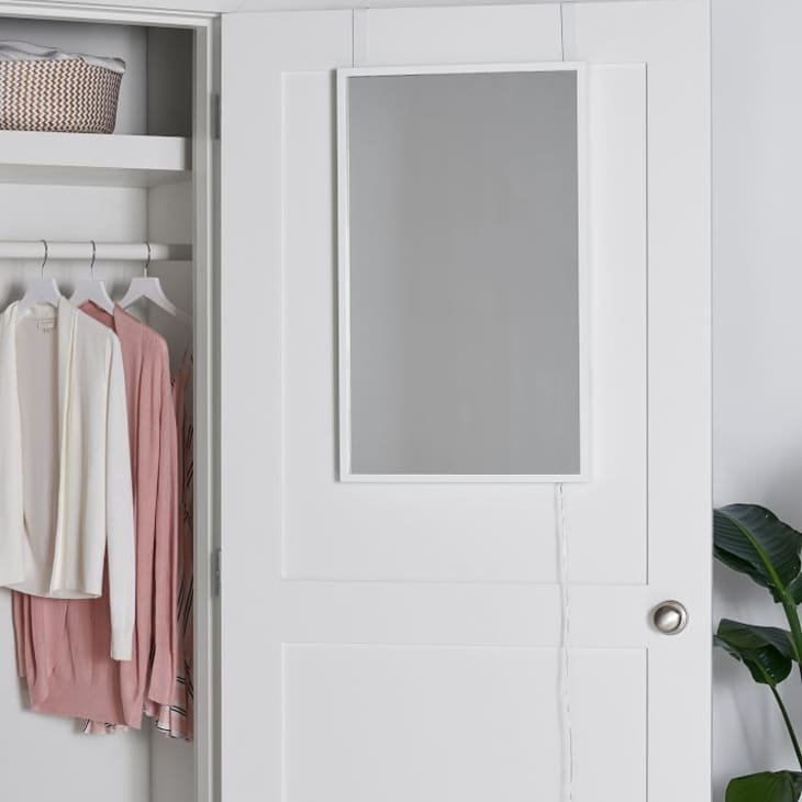 9 Best OvertheDoor Mirrors 2023 Apartment Therapy