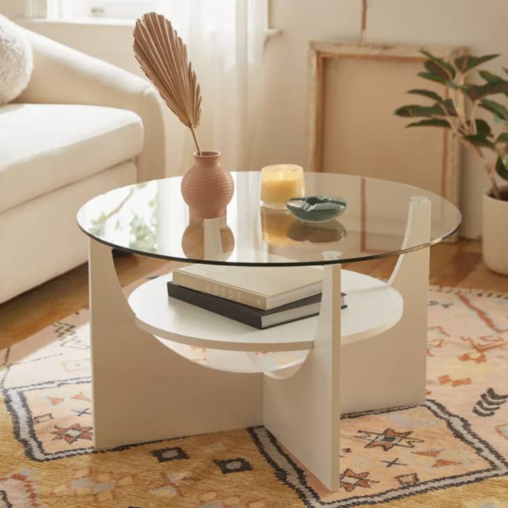 12 Best Modern Round Coffee Tables for Every Budget 2023 | Apartment ...