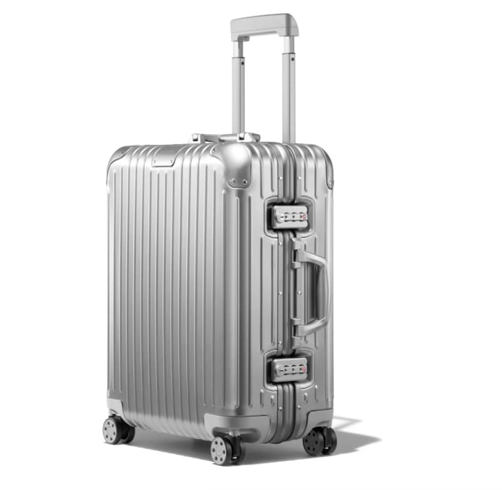 8 Best Carry On Bags for 2022 Top Carry On Luggage Picks Apartment