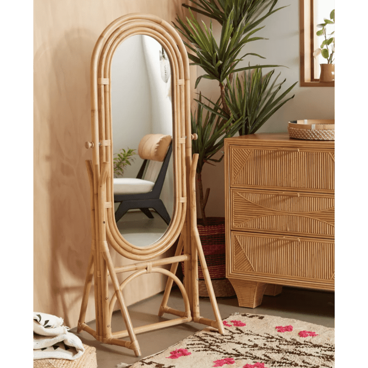 10 Stylish Rattan Mirrors We Love 2022 Apartment Therapy