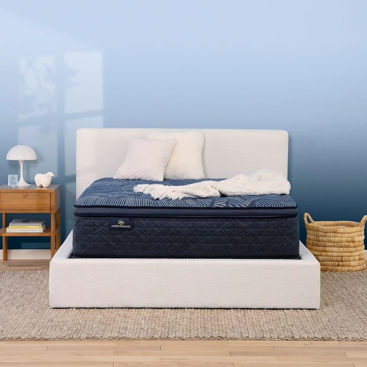 10 Best Mattresses For Side Sleepers 2024 | Apartment Therapy