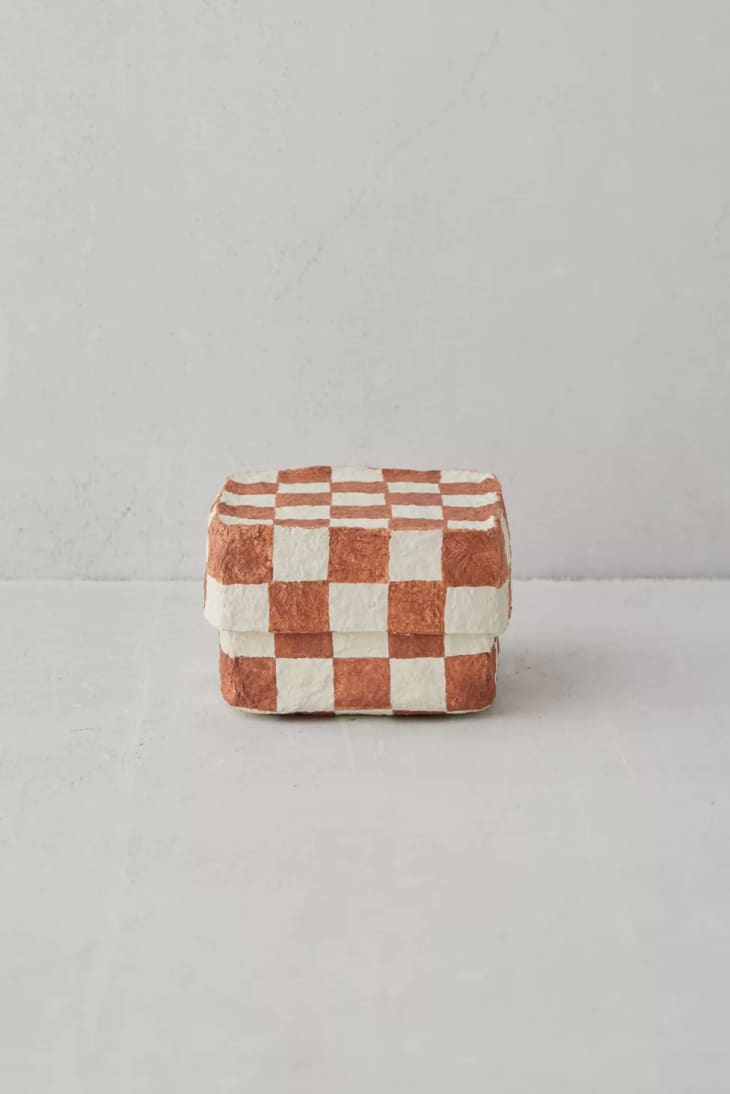 Living Room Decor Under 50 — The Best Small Ways to Transform Your