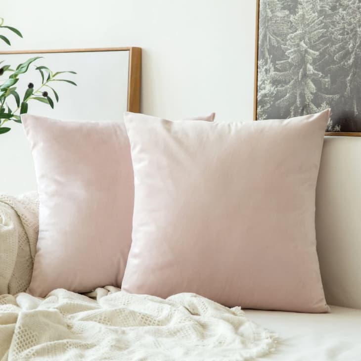 Amazon Miulee Living Room Velvet Pillowcase Set Review Apartment Therapy