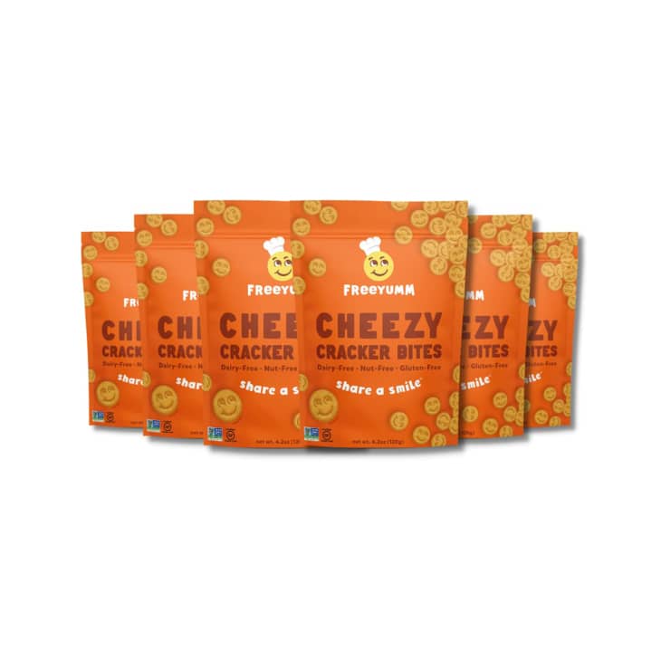 FreeYumm Cheezy Cracker Bites (6-Pack) at Amazon