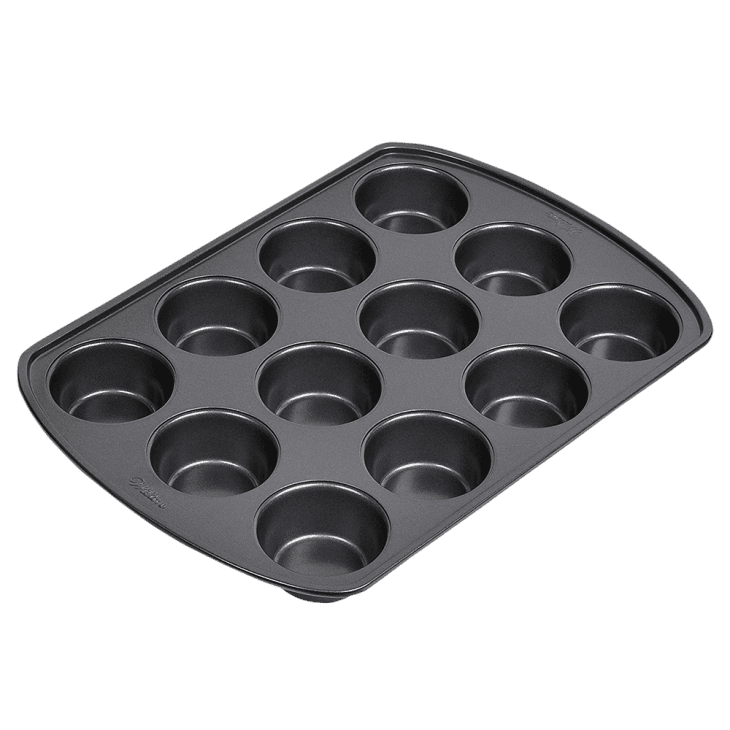 Wilton Baker's Best 12-Cup Muffin Pan at Bed Bath & Beyond