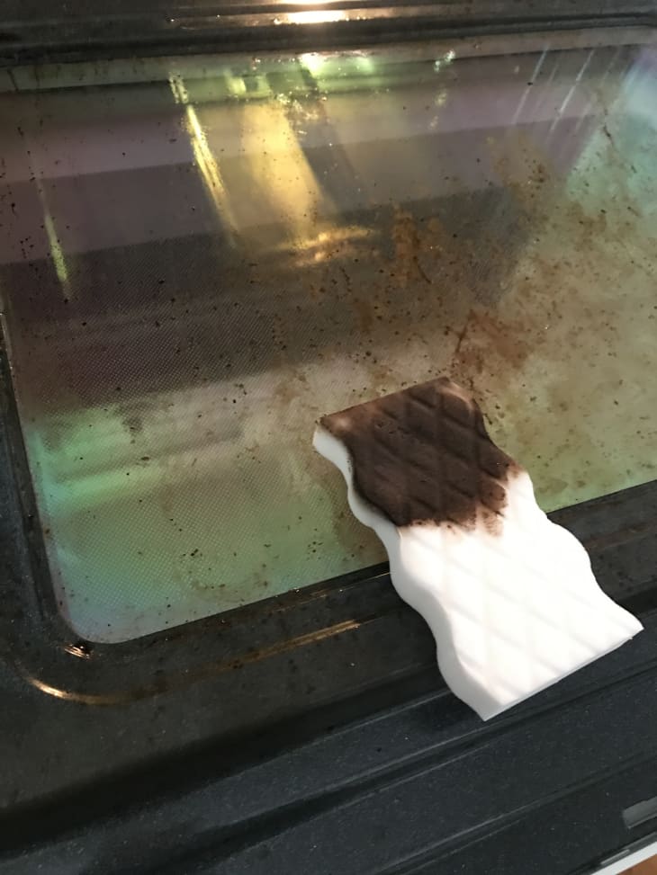 cleaning oven with magic eraser