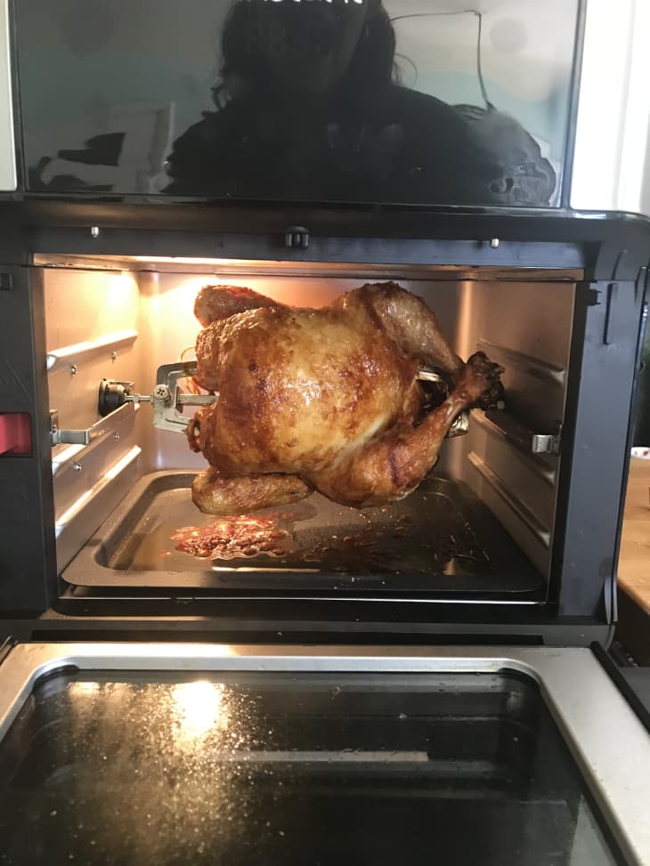 https://cdn.apartmenttherapy.info/image/upload/f_auto,q_auto:eco,w_730/k%2FEdit%2F2019-07-Instant-Pot%20Air-Fryer-test-Meghan-Splawn%2FIMG_3439