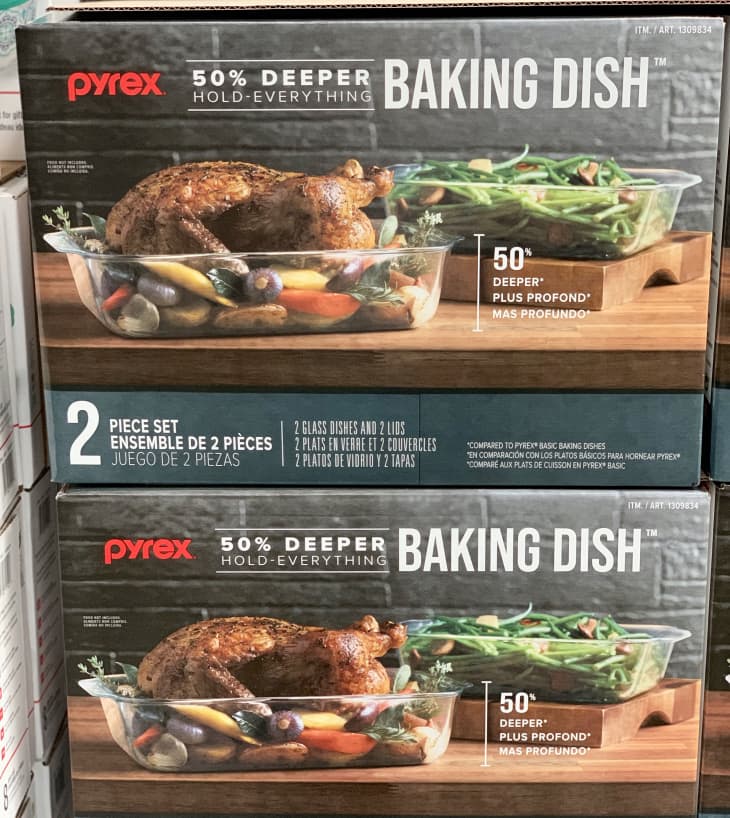 https://cdn.apartmenttherapy.info/image/upload/f_auto,q_auto:eco,w_730/k%2FEdit%2F2019-10-Costco-Find-Before-Holidays-Get-Here%2FPyrex_Baking_Dish_-Costco_2