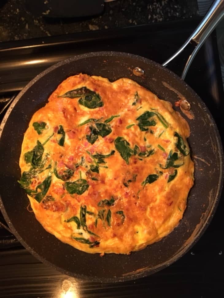 https://cdn.apartmenttherapy.info/image/upload/f_auto,q_auto:eco,w_730/k%2FEdit%2F2020-02-Granite-Rock-Fry-Pan%2Ffritatta