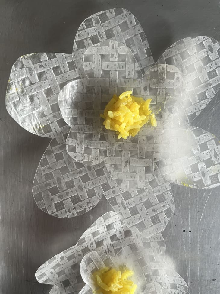Rice Paper Flower Chips - Easy Recipes
