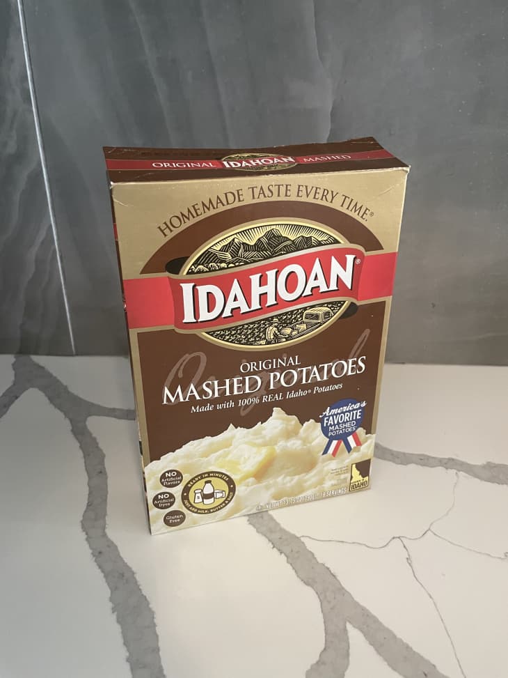 Idahoan Baby Reds Mashed Potatoes Family Size, 8 oz Pouch (Pack of 8)