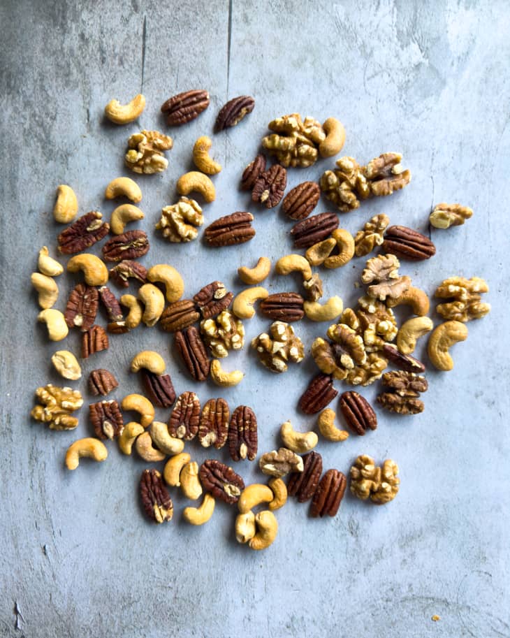 toasted mixed nuts