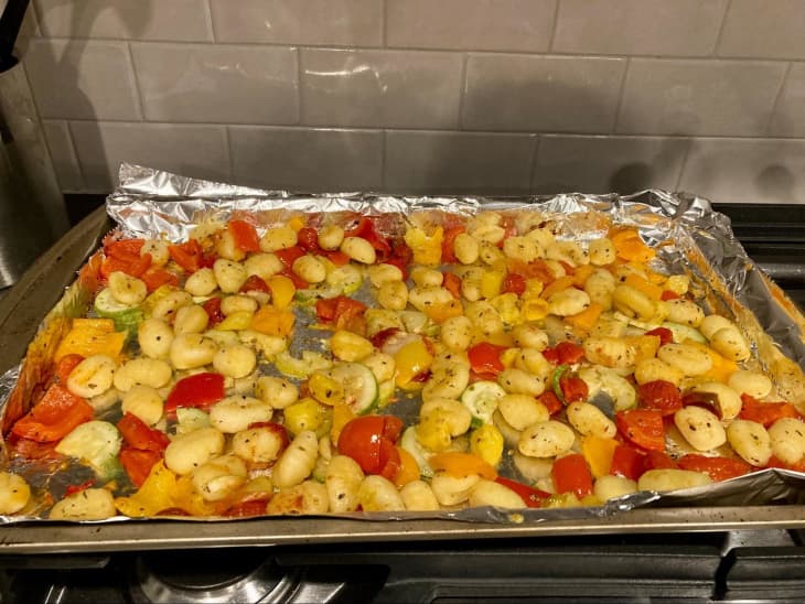 sheet pan gnocchi with vegetables