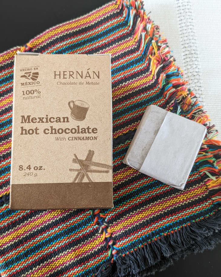 box and disk of Hernán Mexican hot chocolate