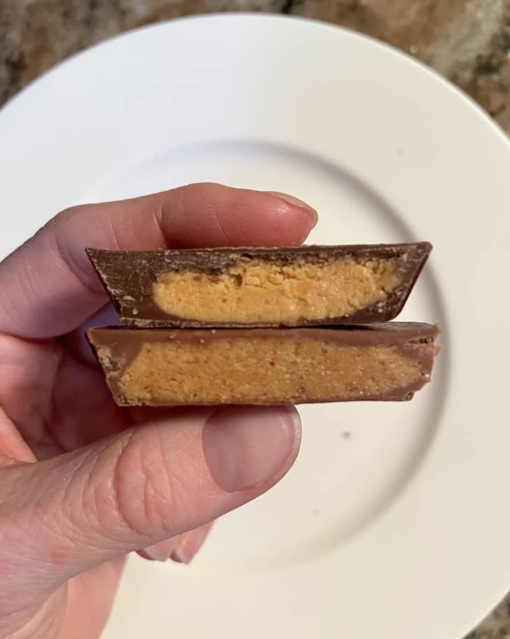 reese's peanut butter cups: comparison between original version and new plant based version