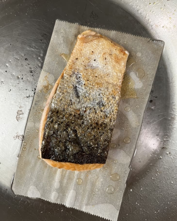 How to Use Parchment Paper for Crispy Fish Skin