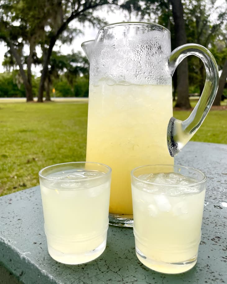 Best lemonade in pitcher and glasses at park.