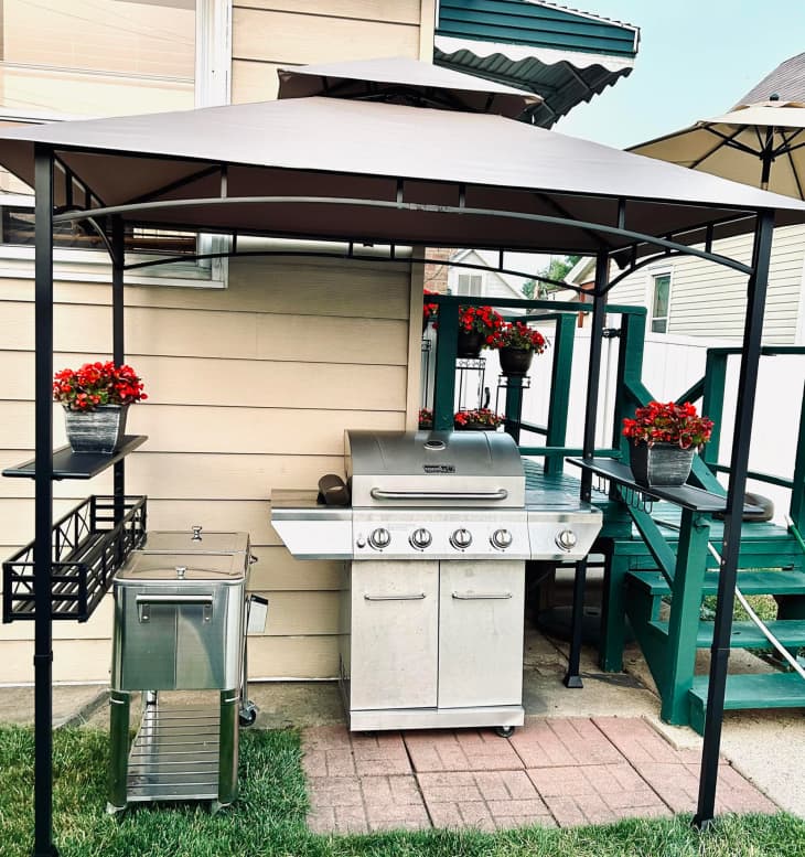 Aldi’s Belavi Grill Gazebo Is on Sale for Just 30 Apartment Therapy