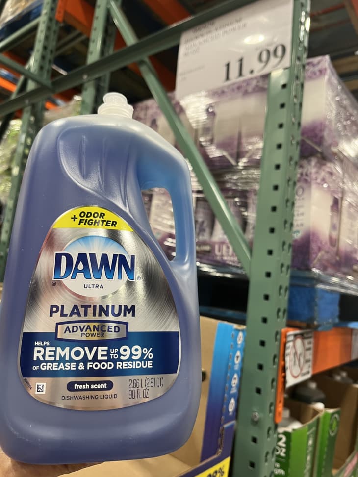 large dawn platinum dish soap, blue