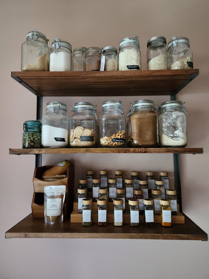floating shelves, wood shelves, spice rack, clear jars filled with spices, labeled spice jars, matching mason jars
