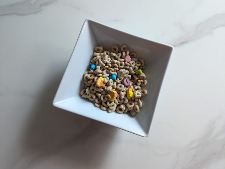 Cereal in bowl on table.