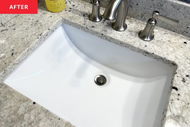 clean drain in sink