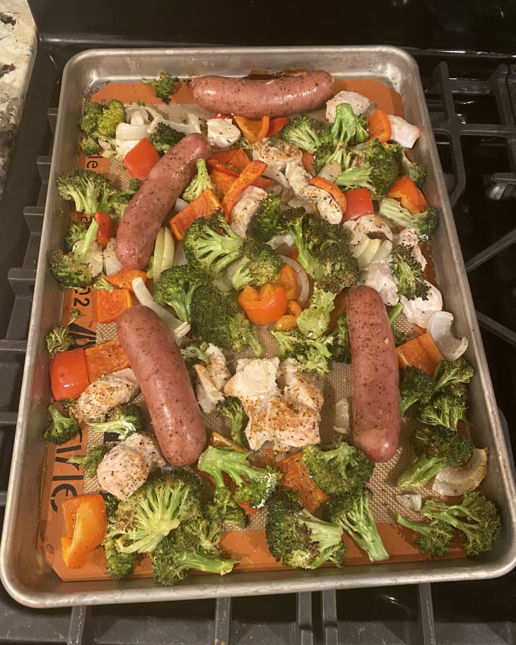 Sheet pan dinner with sausage and vegetables