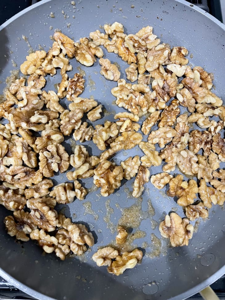Pecans cooked in a Greenpan.